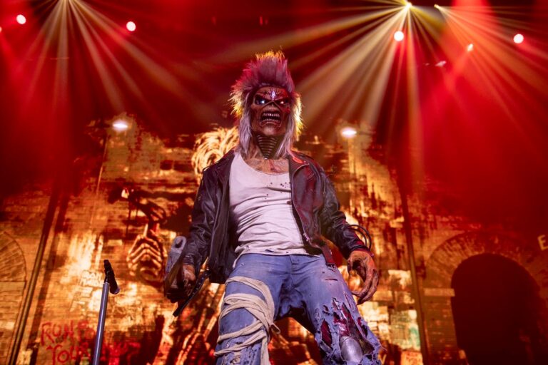 IRON MAIDEN partilham vídeo da noite em Budapeste