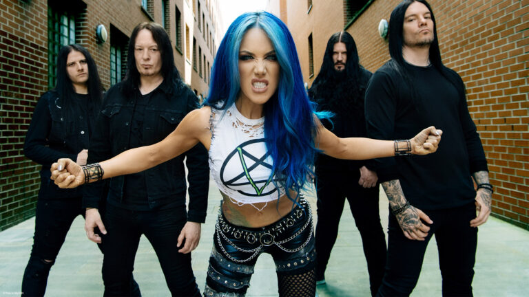 Arch Enemy lançam vídeo para «Illuminate The Path»