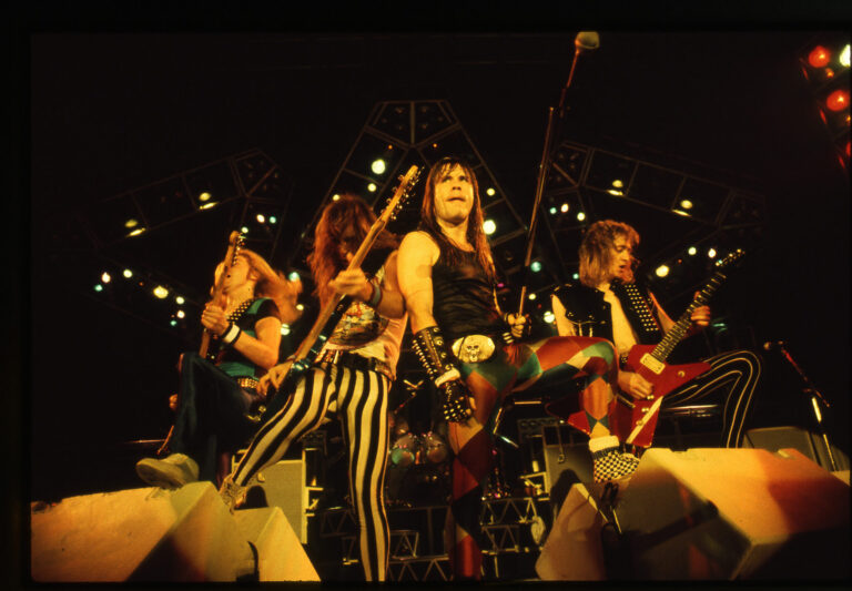 Iron Maiden: «Burning Ambition» trailer