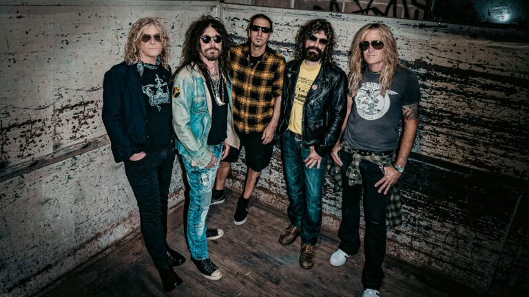 The Dead Daisies anunciam lançamento de «Live Plus Five»