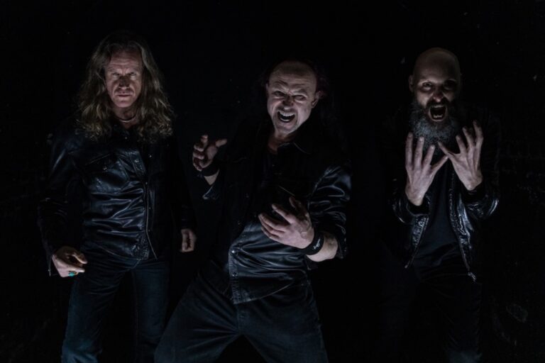 Venom anunciam novo álbum «Into Oblivion»