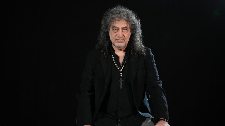 Nikolo Kotzev anuncia «Draconia»