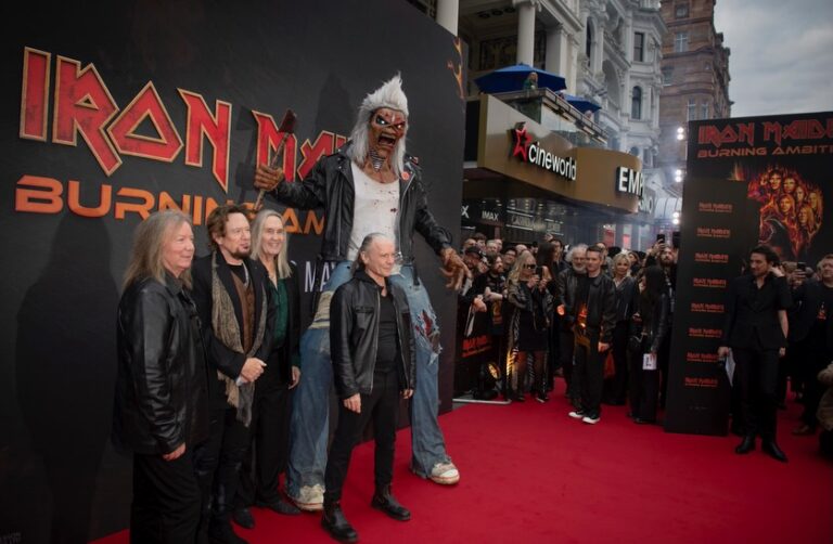 Iron Maiden: «Burning Ambition» antestreia em Londres