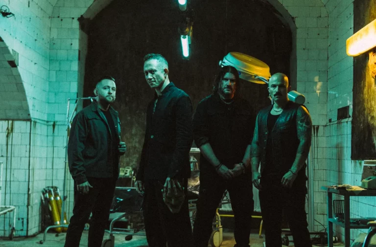 Os Trivium iniciam nova era com o novo single «Dead Inside of Me»