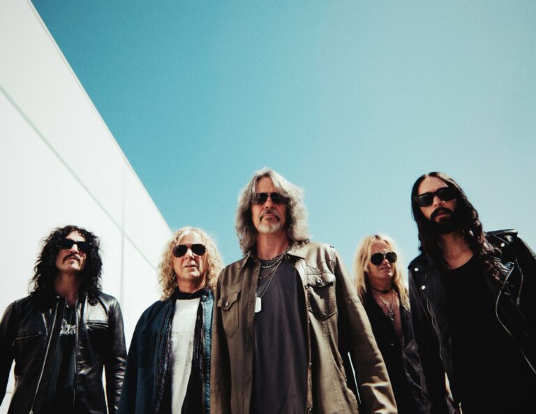 The Dead Daisies anunciam novo vocalista Kelly Hansen